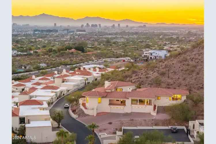 Single-family house For Sale in 3800, East Lincoln Drive, Phoenix, Arizona