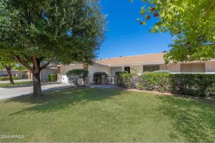 House For Sale in 9614, West Greenhurst Drive, Sun City, Arizona