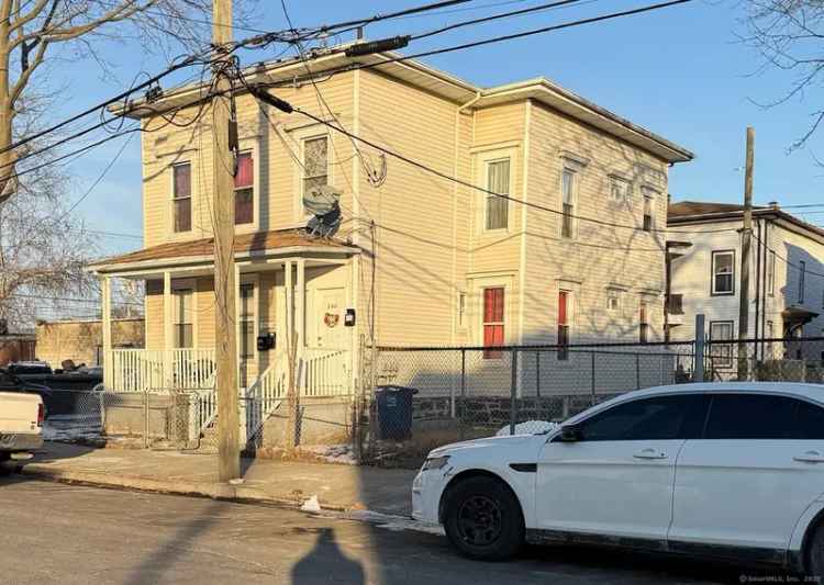 Multi-family house For Sale in 290, Beach Street, Bridgeport, Connecticut