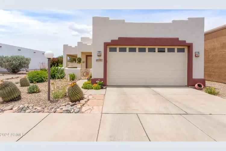 Single-family house For Sale in 392, South Meadowood Lane, Sierra Vista, Arizona