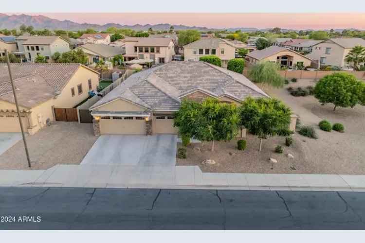 Single-family house For Sale in 16233, West Mohave Street, Goodyear, Arizona