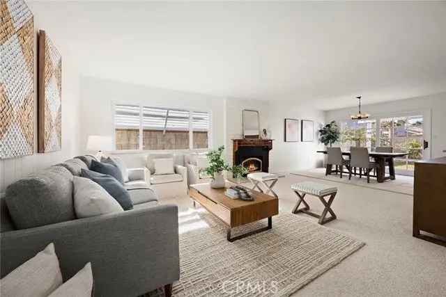 Single-family house For Sale in 21791, Bushard Street, Huntington Beach, California