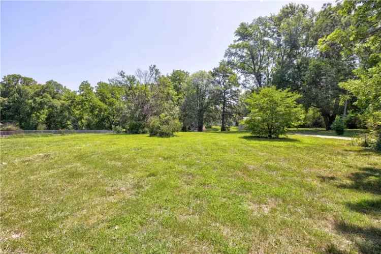 Land For Sale in 1801, North Arkansas Street, Rogers, Arkansas