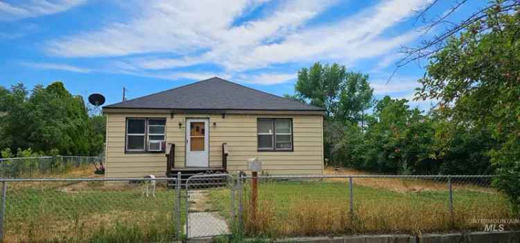 Single-family house For Sale in 401, West Avenue G, Jerome, Idaho