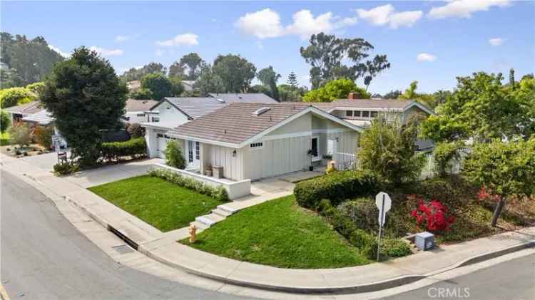 Single-family house For Sale in 249, Calle Empalme, San Clemente, California