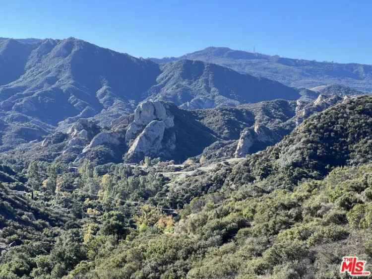 Single-family house For Sale in 2551, Old Topanga Canyon Road, Topanga, California