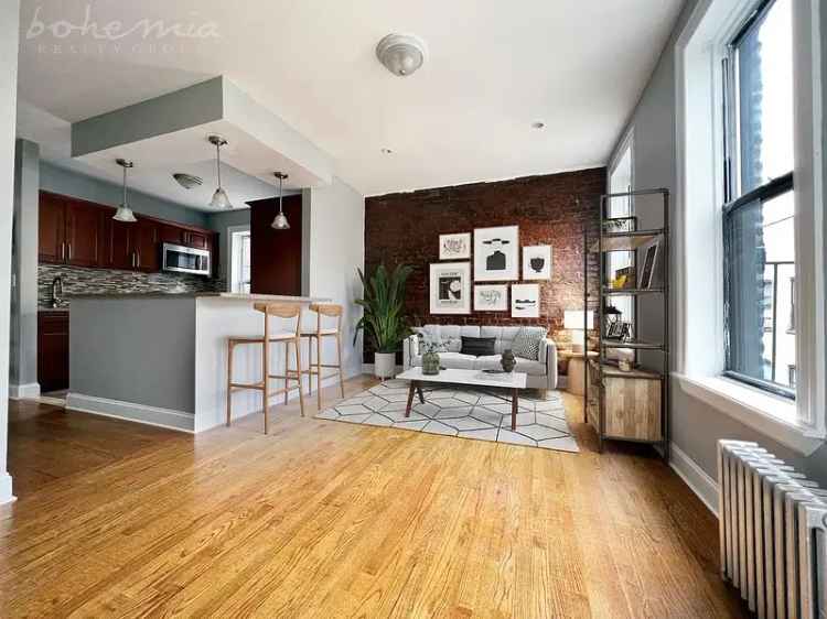 3 Bed Harlem Apartment with Dishwasher - Available Now