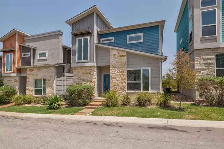 Condo For Rent in 2813, Stock Drive, Austin, Texas