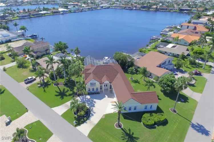 Single-family house For Sale in 5204, Southwest 5th Place, Cape Coral, Florida