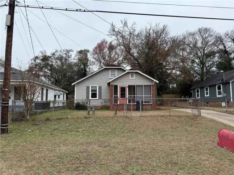 House For Sale in 1005, 11th Street, Phenix City, Alabama