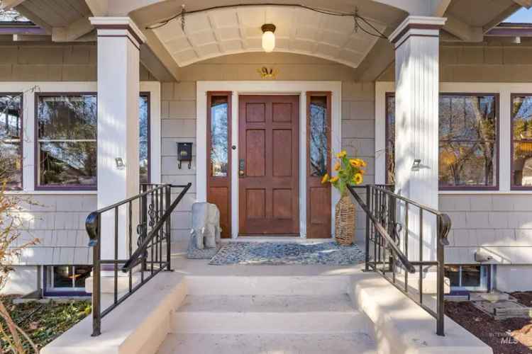 Single-family house For Sale in 1911, North Harrison Boulevard, Boise, Idaho