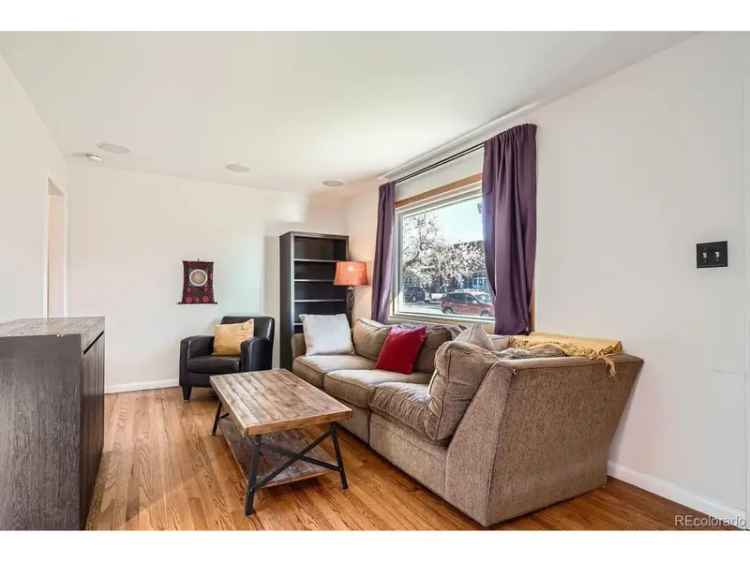 Single-family house For Sale in 1835, South Vallejo Street, Denver, Colorado