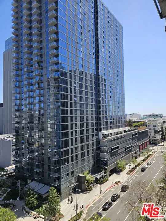 Condo For Sale in 1111, South Grand Avenue, Los Angeles, California