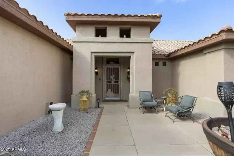 Single-family house For Sale in 16036, West Sandia Park Drive, Surprise, Arizona