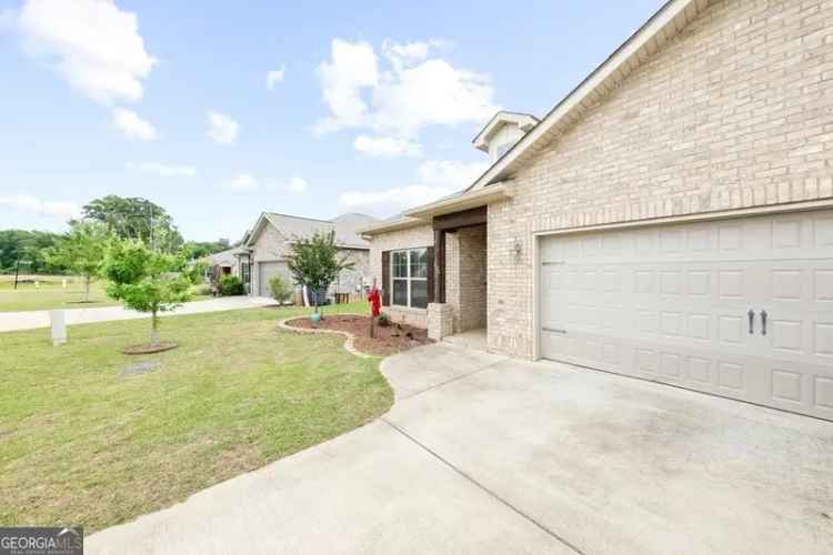 Single-family house For Sale in 204, Rusty Plow Lane, Perry, Georgia