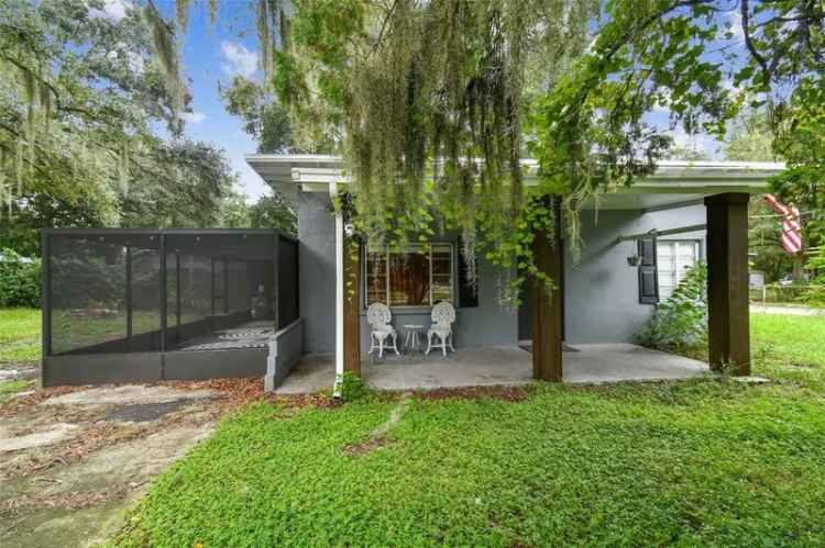 Single-family house For Sale in 1816, East Juneau Street, Tampa, Florida