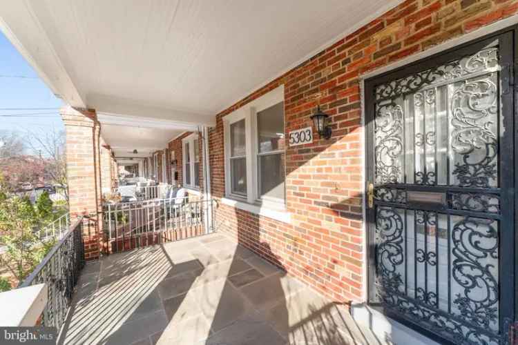 House For Sale in 5303, 4th Street Northwest, Washington, District of Columbia