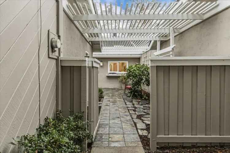 House For Sale in 1131, Silver Oak Court, San Jose, California