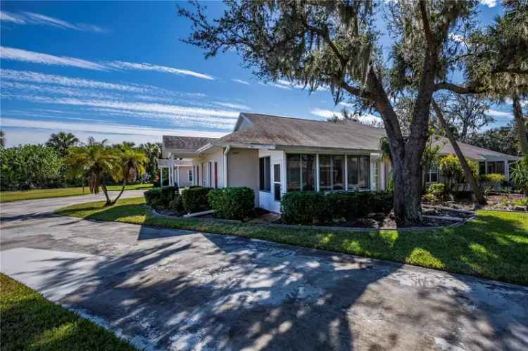 Single-family house For Sale in 1447, Red Oak Lane, Port Charlotte, Florida