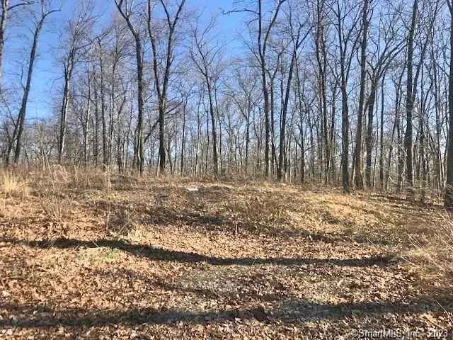 Land For Sale in 56, Mustang Drive, Monroe, Connecticut