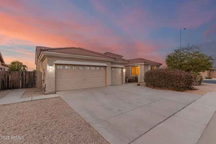 Single-family house For Sale in 10310, East Posada Avenue, Mesa, Arizona