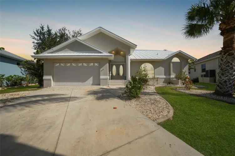 Single-family house For Sale in 1600, Redwing Court, Punta Gorda, Florida