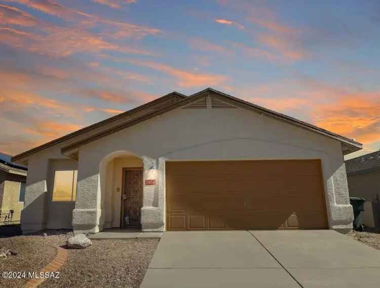 Single-family house For Sale in 7851, South Lennox Lane, Tucson, Arizona