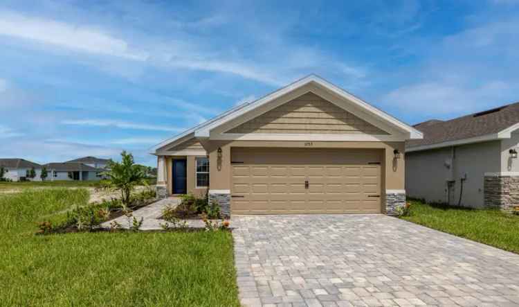 Single-family house For Sale in Palm Bay, Florida