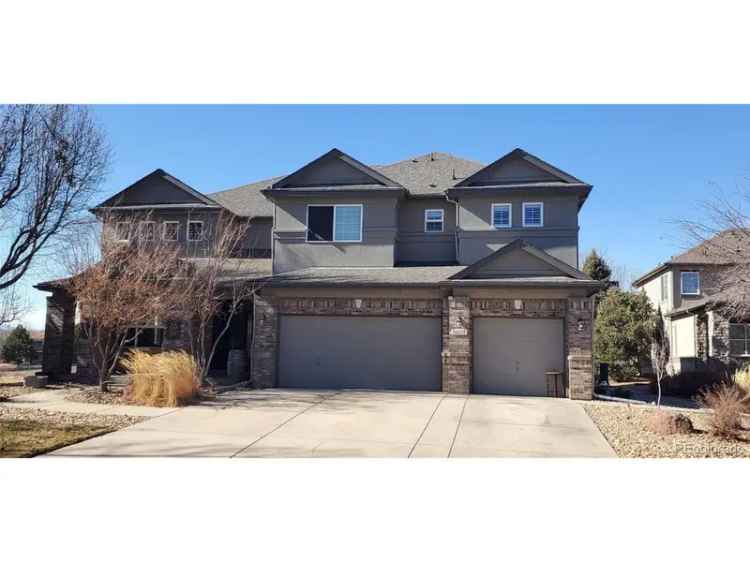 Single-family house For Sale in 14137, Whitney Circle, Broomfield, Colorado