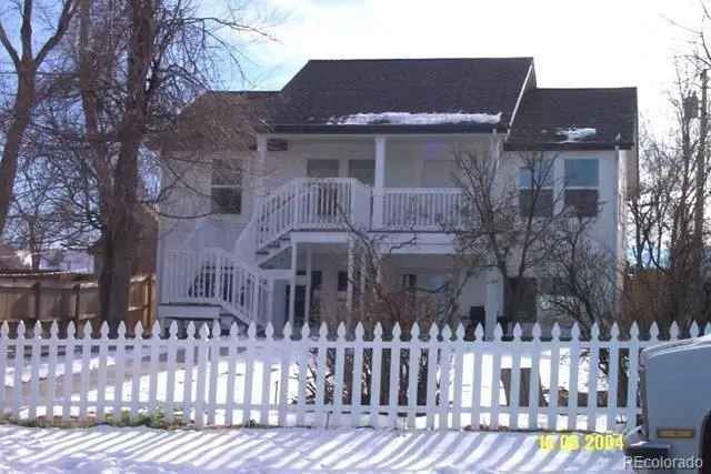 Single-family house For Sale in 3474, West Milan Avenue, Sheridan, Colorado