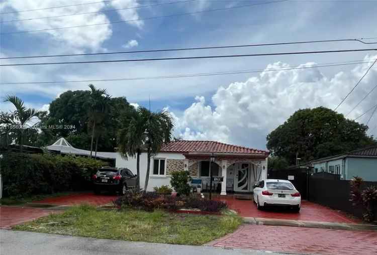 Single-family house For Sale in 120, Southwest 65th Avenue, Miami, Florida