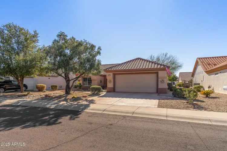 Single-family house For Sale in 14137, West Via Manana, Sun City West, Arizona