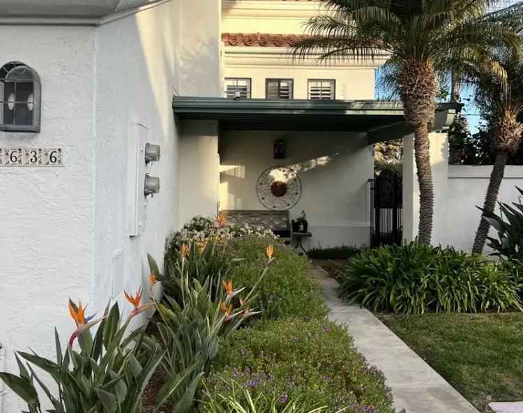 House For Sale in Carlsbad, California