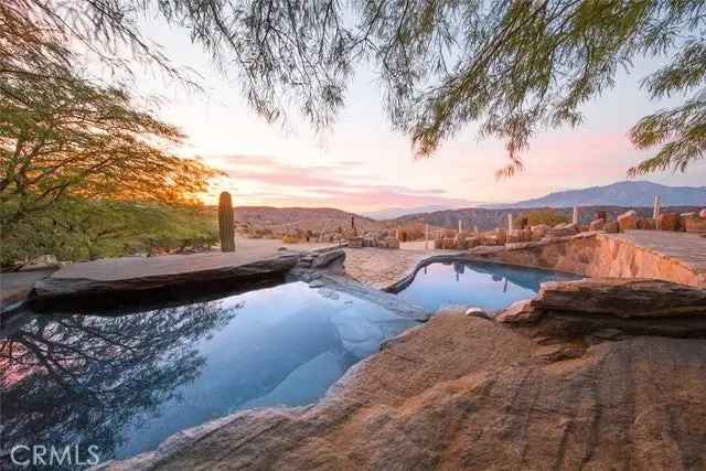 Single-family house For Sale in Morongo Valley, California