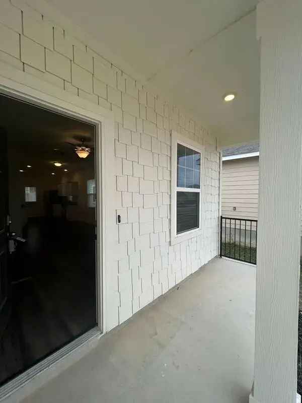 3 Bedroom 2 Bathroom Home for Rent - Pet Friendly