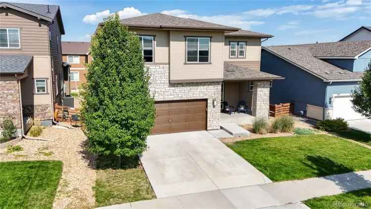 Single-family house For Sale in 1061, Equinox Lane, Erie, Colorado