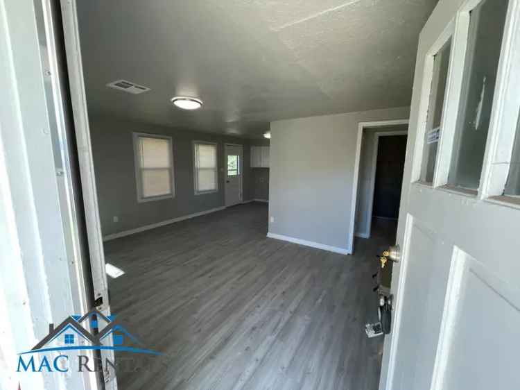 2 Bed 1 Bath Home for Rent in South OKC - Newly Remodeled