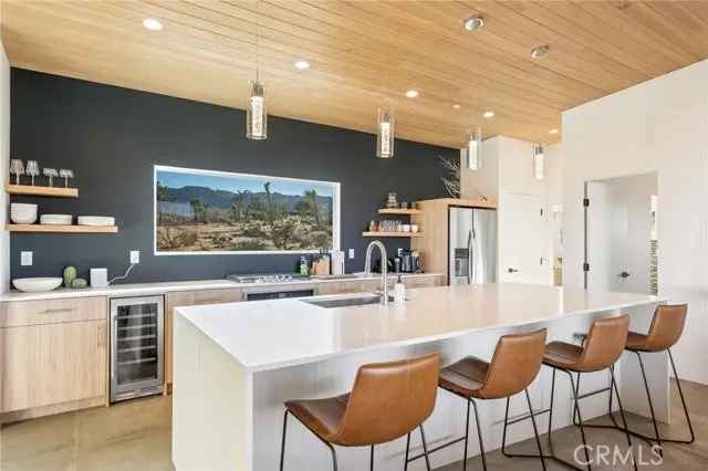 Single-family house For Sale in Joshua Tree, California