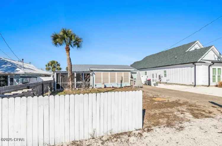 Single-family house For Sale in 21416, Dolphin Avenue, Panama City Beach, Florida