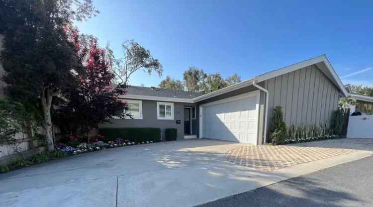 San Clemente Beach Cottage - Modern, Walk to Downtown