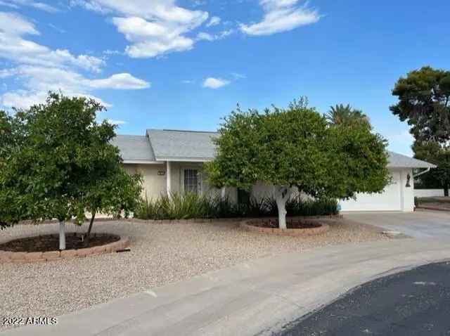 Single-family house For Sale in 9717, North 105th Drive, Sun City, Arizona