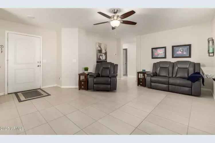 Single-family house For Sale in 790, West Jardin Drive, Casa Grande, Arizona