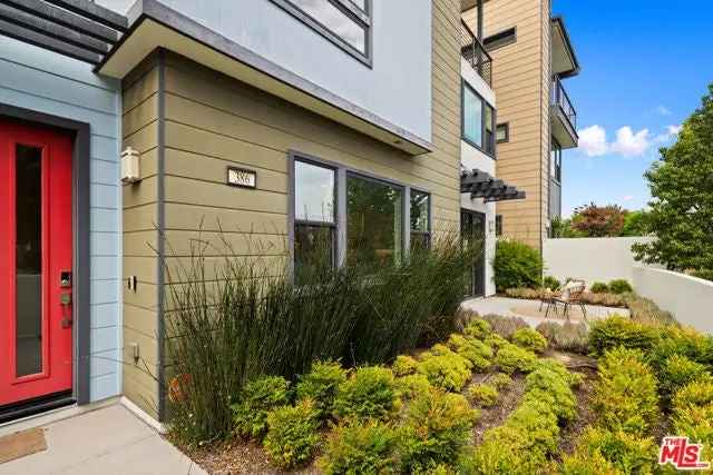 Condo For Sale in 386, Novel, Irvine, California