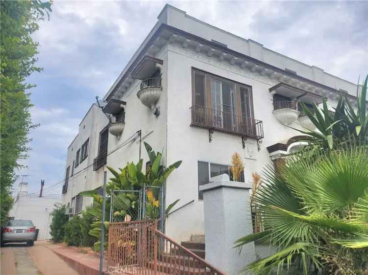 Multi-family house For Sale in 1427, Laveta Terrace, Los Angeles, California