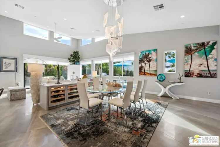 Single-family house For Sale in 4492, Alcala Way, Palm Springs, California