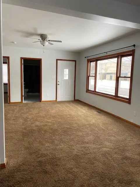 Multi-family house For Sale in 116, Kingsbury Avenue, La Porte, Indiana