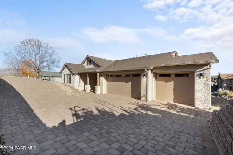 Single-family house For Sale in Prescott, Arizona