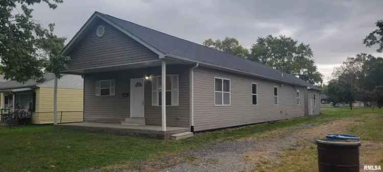 Single-family house For Sale in 1021, North Maple Street, Centralia, Illinois