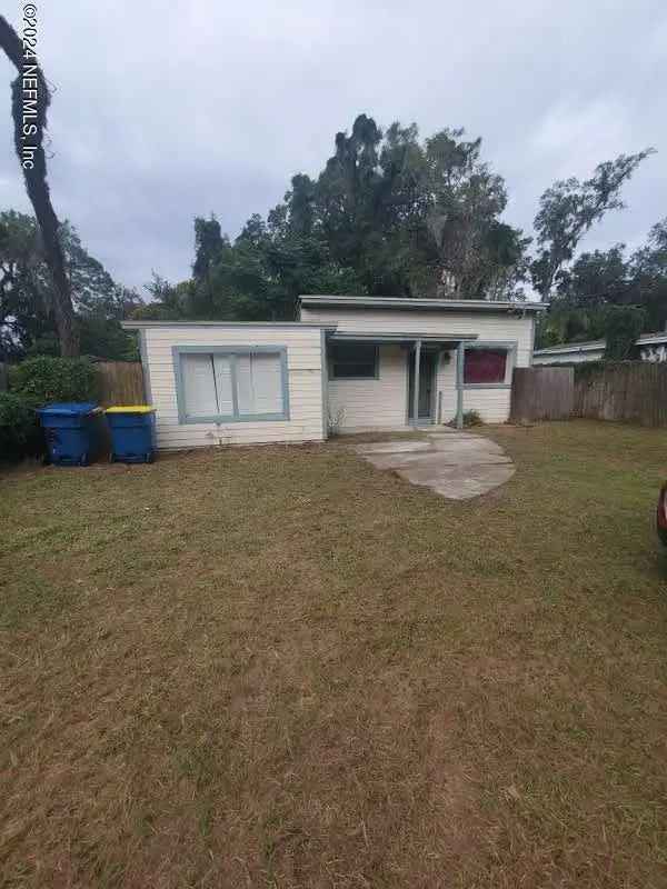 Single-family house For Sale in Jacksonville, Florida