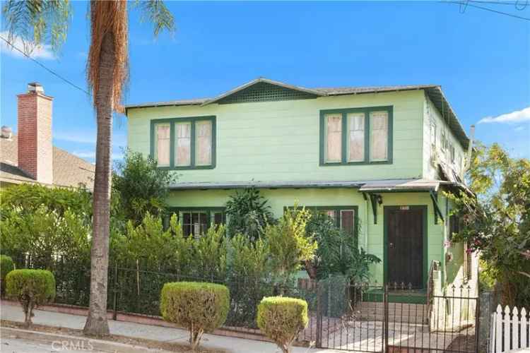 Single-family house For Sale in Los Angeles, California